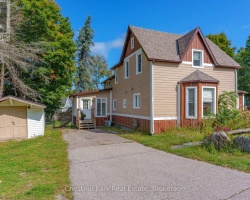 Property for Sale on 615 BAY STREET, 