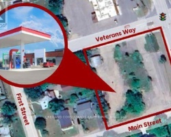 Property for Sale on 755 BETHUNE DRIVE S, 