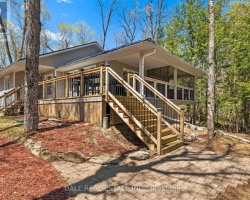 Cottage for Sale on Crystal Lake