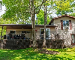Cottage for Sale on Little Bald Lake