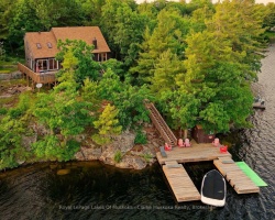 Cottage for Sale on Six Mile Lake