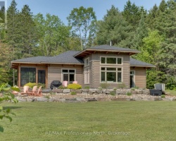 Cottage for Sale on Muskoka Lake
