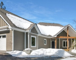 Property for Sale on 1031 Stothart Creek Road, Dysart et al (Dysart)