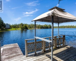 Cottage for Sale on Little Silver Lake