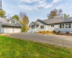 Cottage for Sale on Kennisis Lake