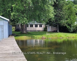 Cottage for Sale on Cameron Lake