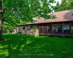 Cottage for Sale on Pigeon Lake