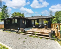 Property for Sale on 156 WOODLANDS AVENUE, 
