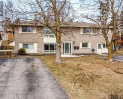 Property for Sale on 644 Mississaga Street W, Orillia