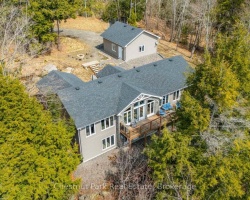 Cottage for Sale on Kennisis Lake