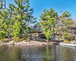 Cottage for Sale on Pine Lake