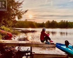 Cottage for Sale on Faris Lake
