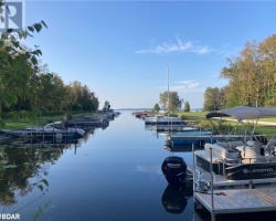 Cottage for Sale on Pigeon Lake