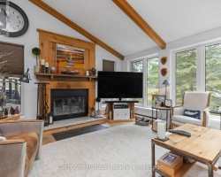 Property for Sale on 2517 HONEY HARBOUR ROAD, 