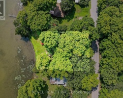 Cottage for Sale on Lake Scugog
