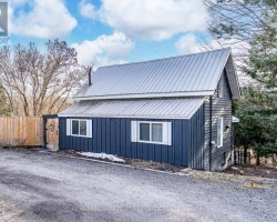Property for Sale on 9866 COUNTY ROAD 93, Midland