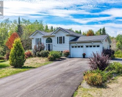 Property for Sale on 7576 CRONK SIDE ROAD, 