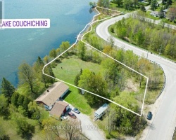 Cottage for Sale on Lake Couchiching