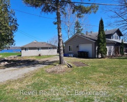 Cottage for Sale on Georgian Bay