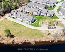 Cottage for Sale on Muskoka River