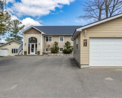 Cottage for Sale on Georgian Bay