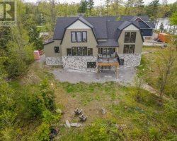 Cottage for Sale on Pigeon Lake