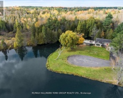 Cottage for Sale on Balsam Lake