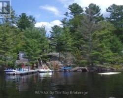 Cottage for Sale on Gibson Lake