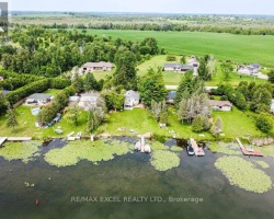 Cottage for Sale on Lake Scugog
