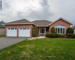 Property for Sale on 168 Bick Street, Kawartha Lakes (Bobcaygeon)