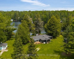 Cottage for Sale on Talbot Lake
