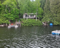 Cottage for Sale on Crystal Lake