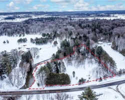 Cottage for Sale on Coldwater River