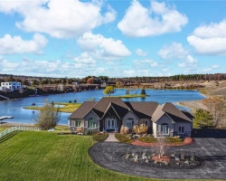 Cottage for Sale on Pond 