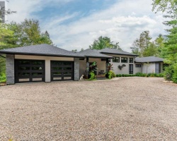 Cottage for Sale on Haas Lake