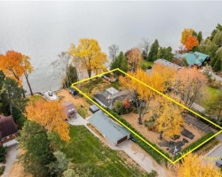 Cottage for Sale on Lake Simcoe