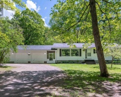 Property for Sale on 873 MUSKOKA 3 ROAD N, Huntsville (Chaffey)