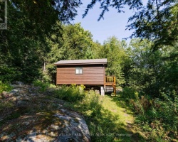 Cottage for Sale on Kennisis Lake