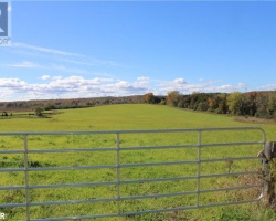 Property for Sale on 388 Woodland Drive, Oro-Medonte