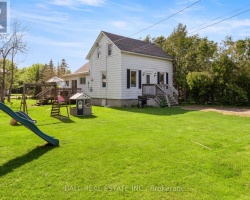Property for Sale on 81 William Street, Kawartha Lakes (Bobcaygeon)