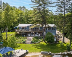Cottage for Sale on Eagle Lake
