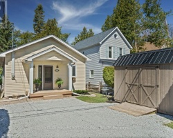 Cottage for Sale on Lake Simcoe