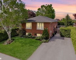 Property for Sale on 305 Park Street, Orillia
