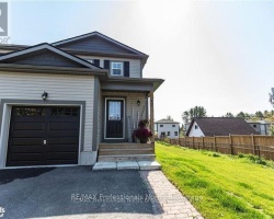 Property for Sale on 40 NICOLE PARK PLACE, Bracebridge (Macaulay)