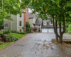 Property for Sale on 11 Aneva Court, Kawartha Lakes (Fenelon Falls)
