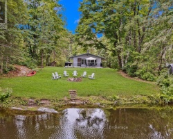 Cottage for Sale on Head Lake