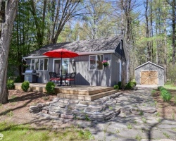 Cottage for Sale on Trent-severn Waterway