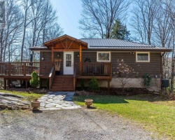 Property for Sale on 1816 TRAPPERS TRAIL ROAD, Dysart et al (Dudley)