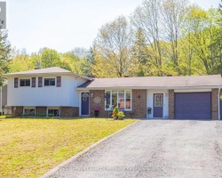 Property for Sale on 11 Meadow Park Drive, Huntsville (Chaffey)
