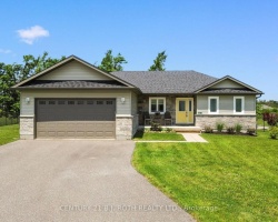 Property for Sale on 35 GRACE CRESCENT, 